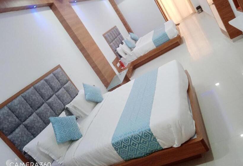 בית מלון כפרי Neptune Palace