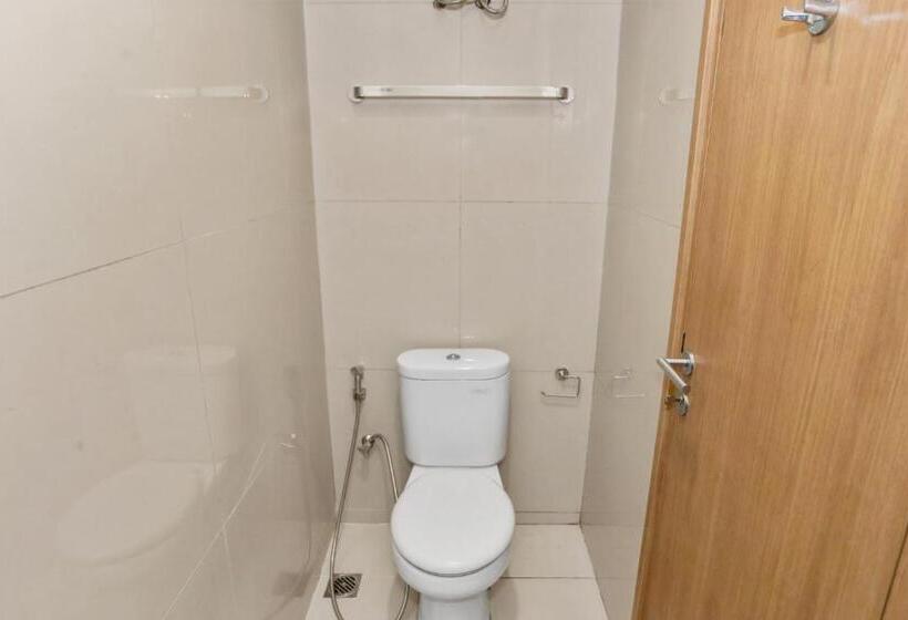 فندق Oyo 93432 Tree Room