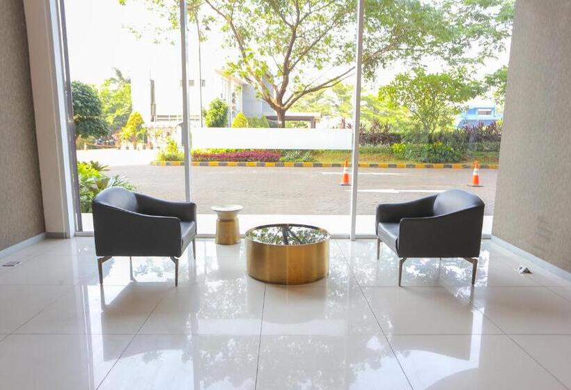 فندق Oyo 93432 Tree Room