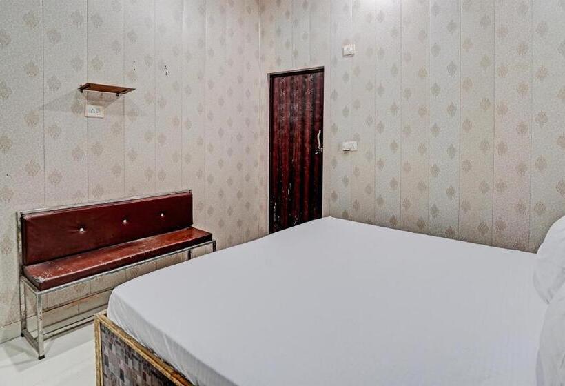 فندق Oyo Krishna Restaurant Near Line Paar