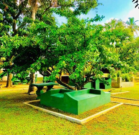 호텔 Paradise Garden Beruwala