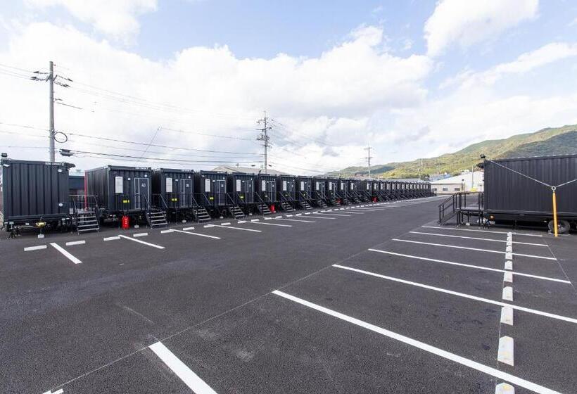 فندق R9 The Yard Yanai