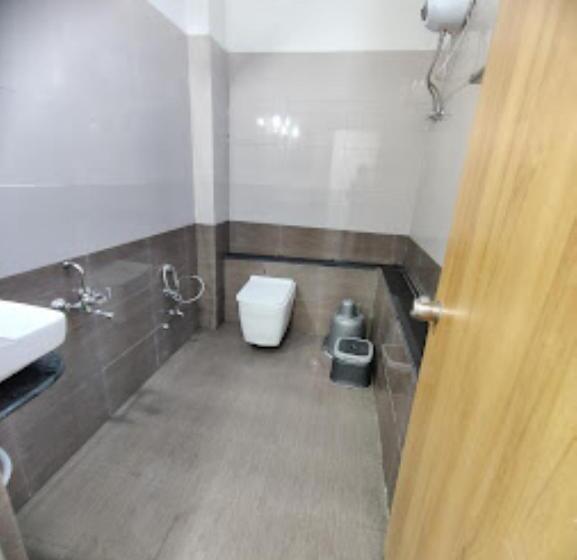 בית מלון כפרי Rudra Palace , Anand