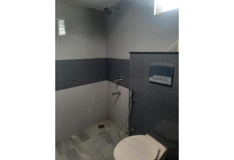 فندق Sharon Residency Madhya Pradesh