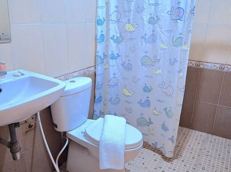 ホテル Solok Premier