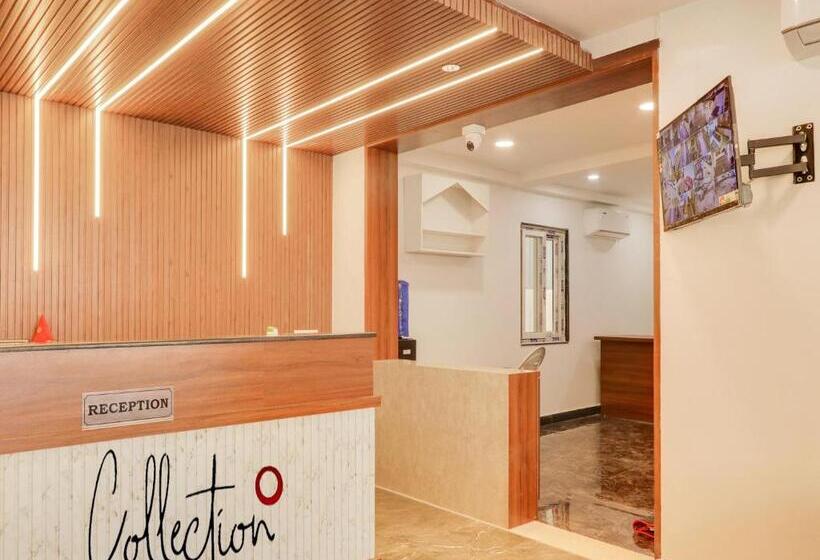 ホテル Collection O Srp Luxurys