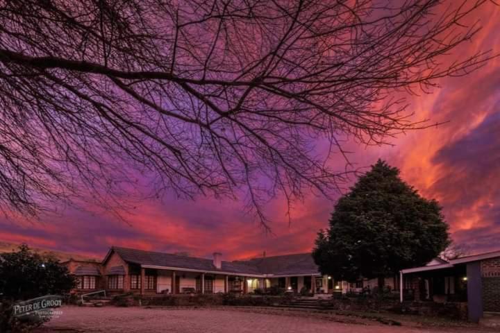 בית מלון כפרי The Oaks