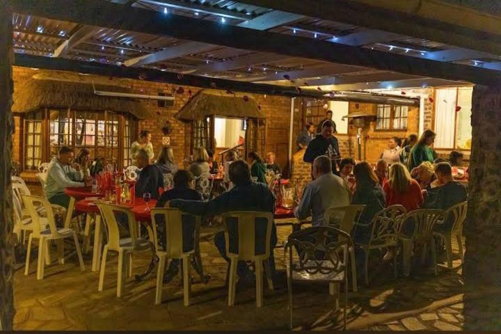 בית מלון כפרי The Oaks