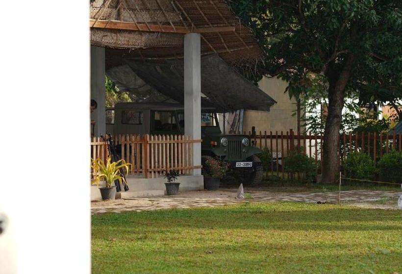 فندق Woodgrove Cabanas