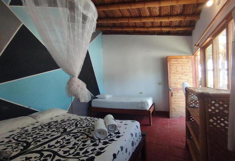 Kite Hotel Máncora   Beach & Gym