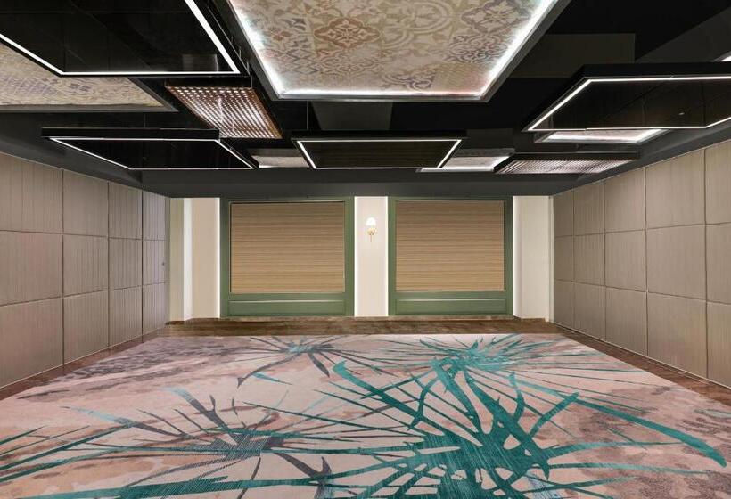 Lemon Tree Hotel, Hisar