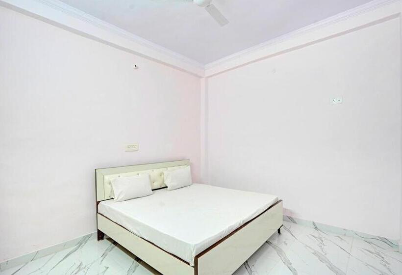 Oyo Hotel Classic Villa