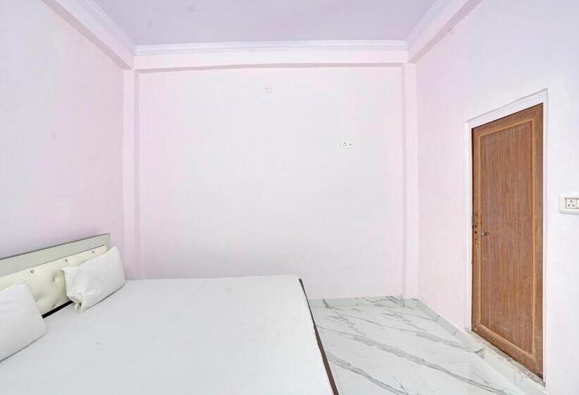 Oyo Hotel Classic Villa