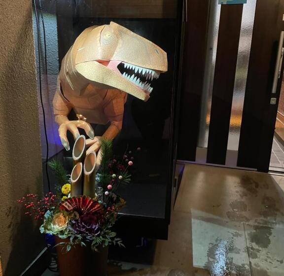 Pension (Hôtel basse catégorie) 11月フルリフォーム 12月オープン恐竜一色ゲストハウスdinosaur Guesthouse