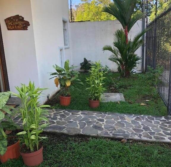 بنسيون Casa La Luz