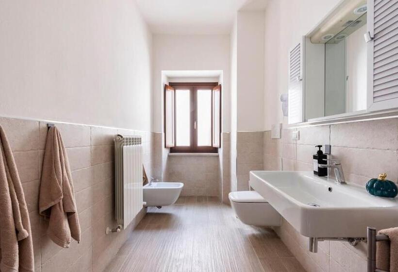 پانسیون Dimora Del Sole Civico 13