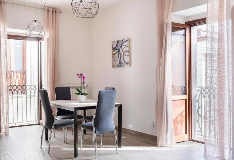 پانسیون Dimora Del Sole Civico 13