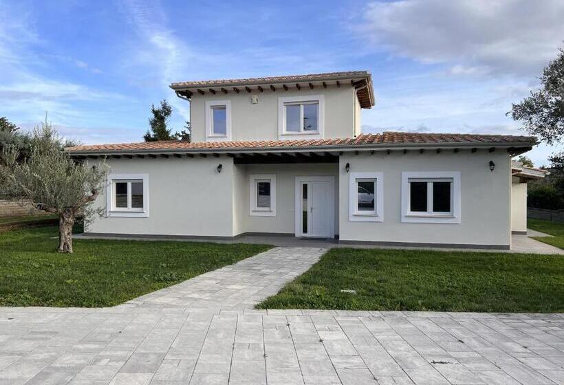 ペンション Guest House Montestallone