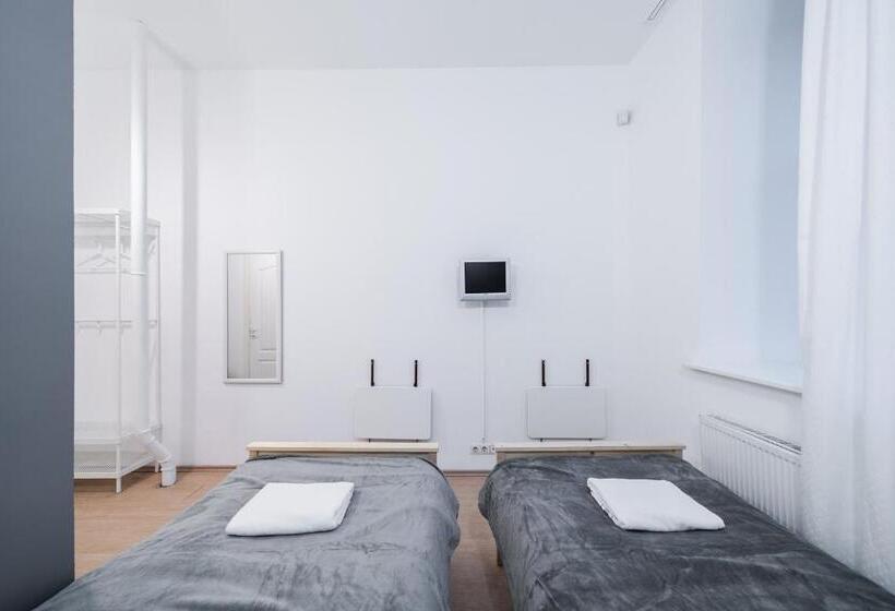 پانسیون Halės Self Check In Guest House