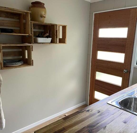 پانسیون Huriana Place