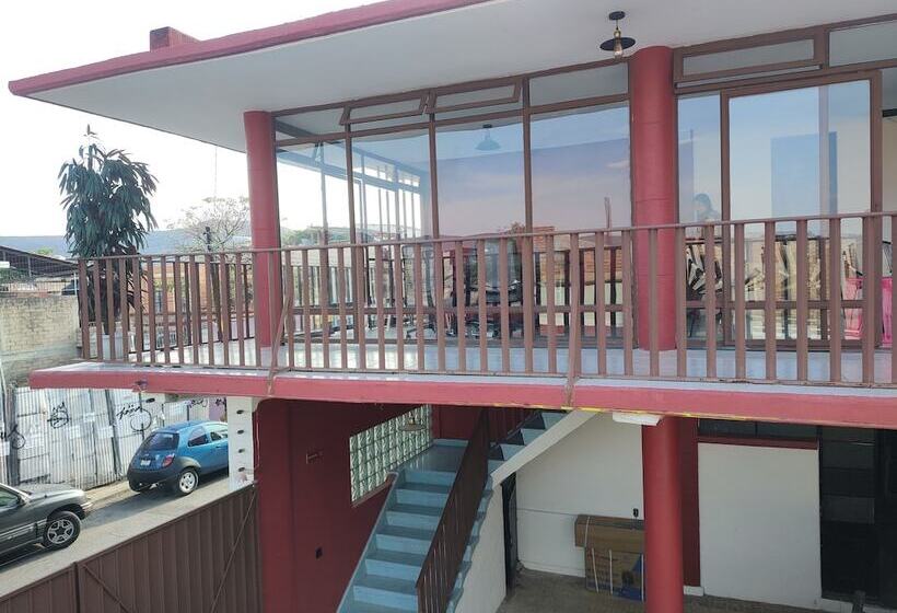 פנסיון Lidia Anturios Suites