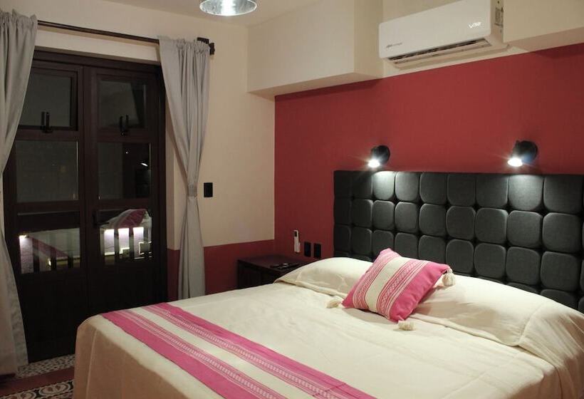 پانسیون Lidia Anturios Suites