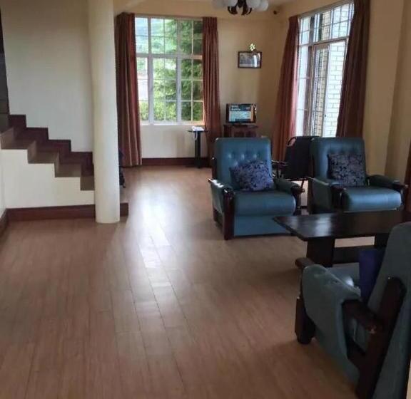 膳宿费 Nioka Holiday Bungalow