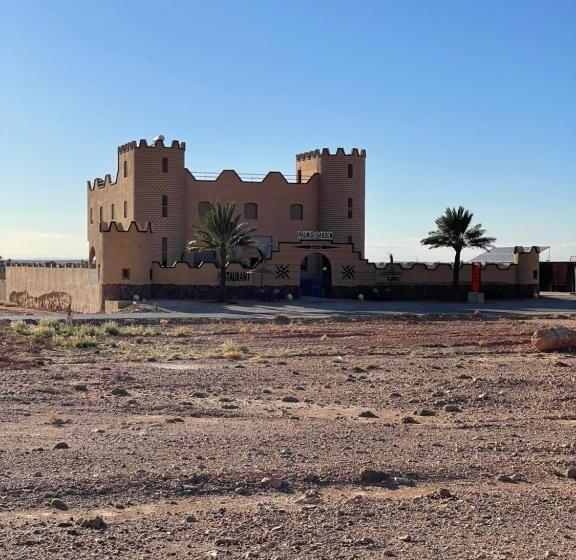 پانسیون Palms Garden