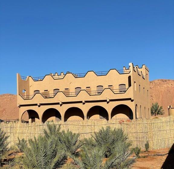 پانسیون Palms Garden