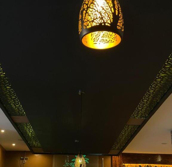 پانسیون Palms Garden