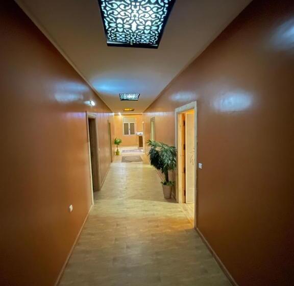 پانسیون Palms Garden