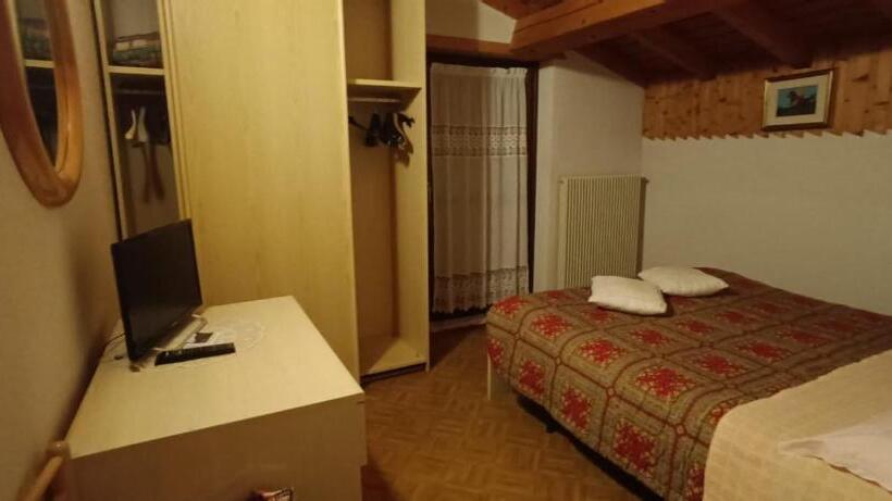 Пансион Pizzeria Marmolada Camere