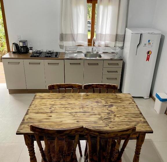 ペンション Pousada Calmar