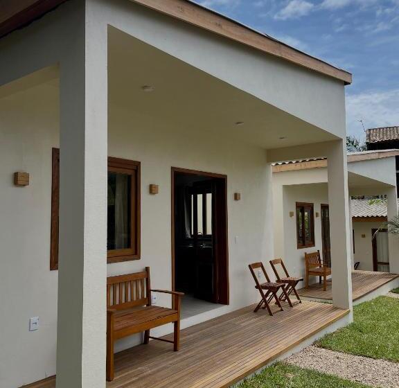 ペンション Pousada Calmar