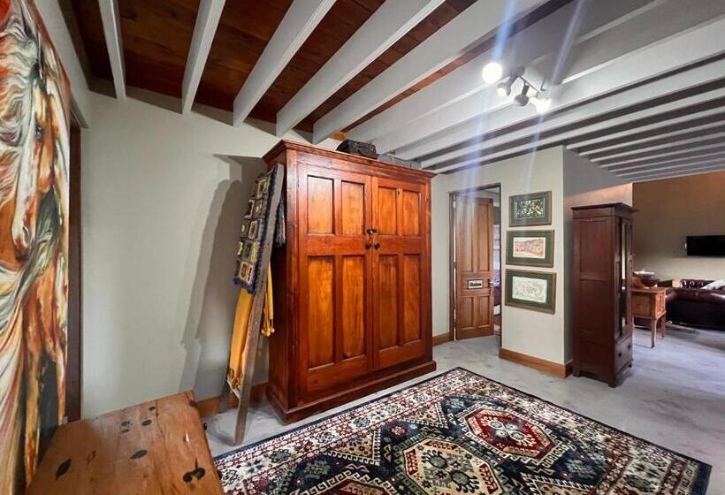 פנסיון Segulah Guesthouse