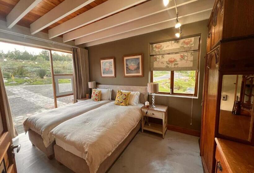 פנסיון Segulah Guesthouse