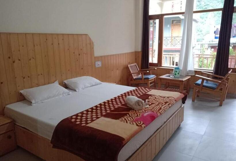 پانسیون Wood Stone Homestay