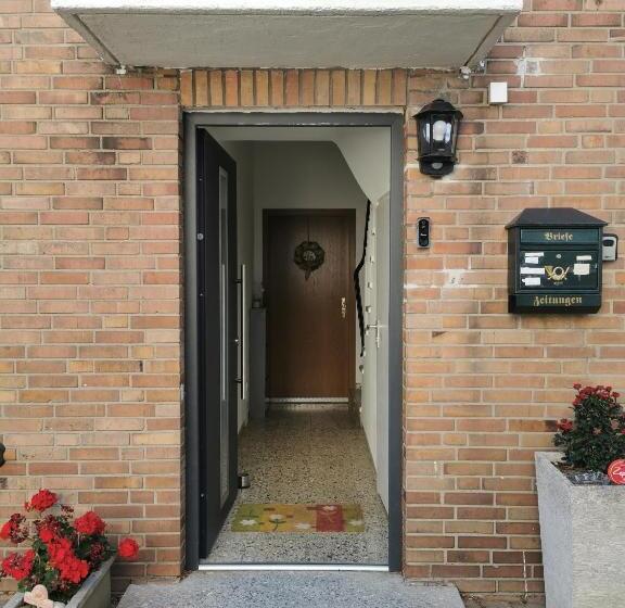 膳宿费 Zimmer In Ein Haus Mit Waschmaschine