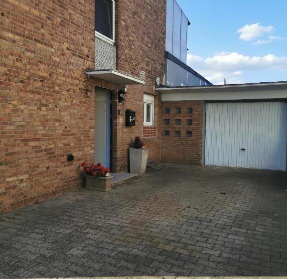 膳宿费 Zimmer In Ein Haus Mit Waschmaschine