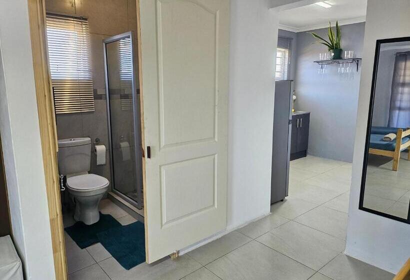 פנסיון Zufike Guesthouse