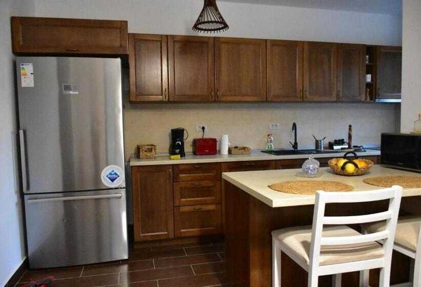 Pensiunea Crenguța Fermecată