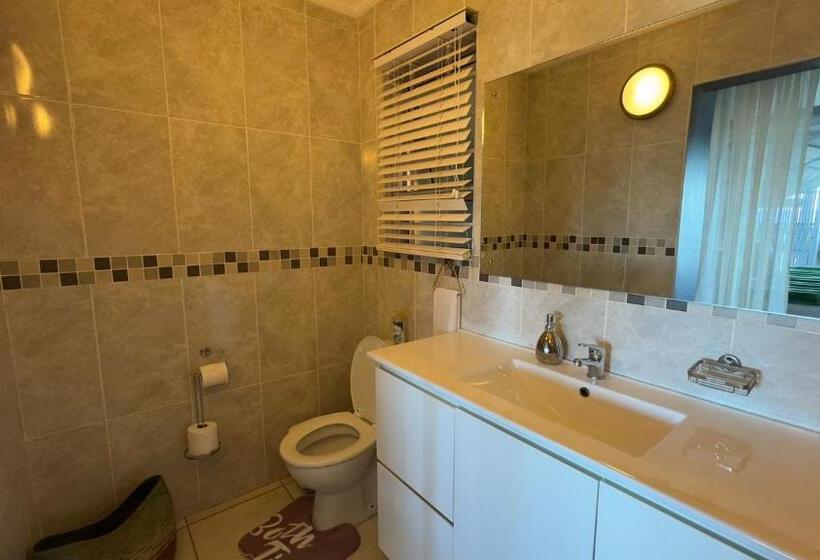 Peri Peri Divers B&b Morrungulo