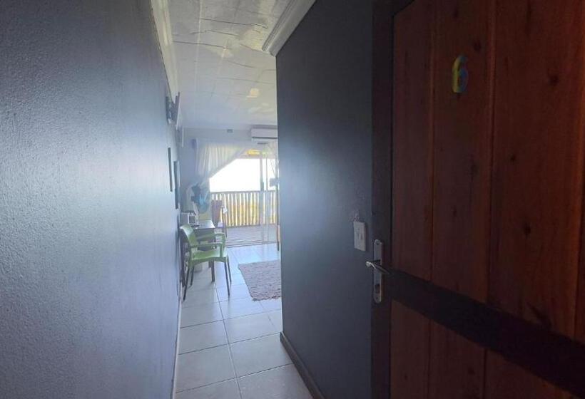 Peri Peri Divers B&b Morrungulo