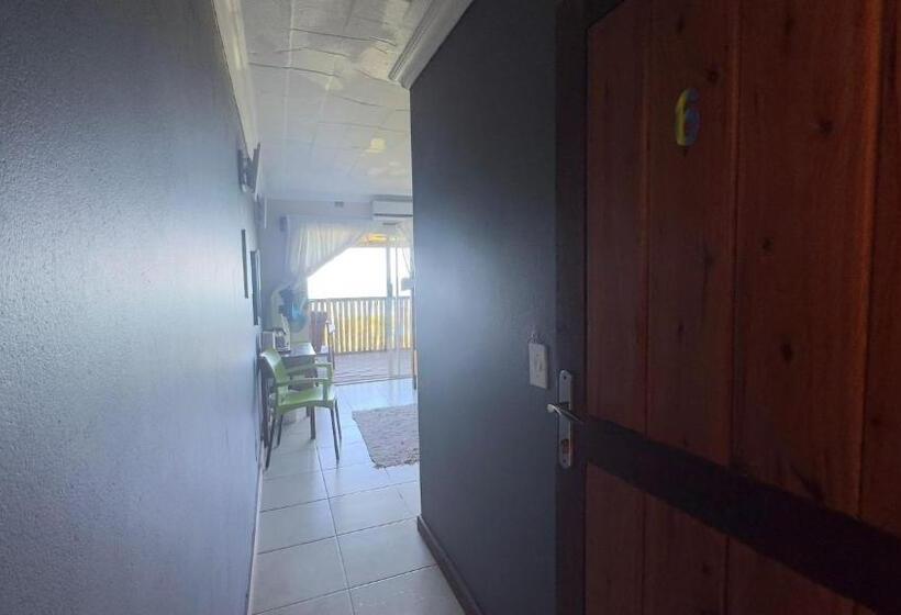 Peri Peri Divers B&b Morrungulo