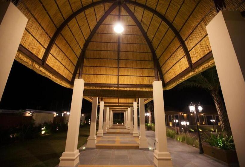 منتجع The Urban Turban