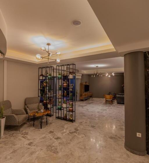 Silver Inn Hotel & Spa