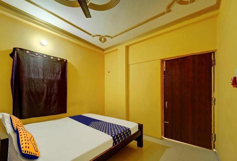 Spot On Hotel Royal Palace