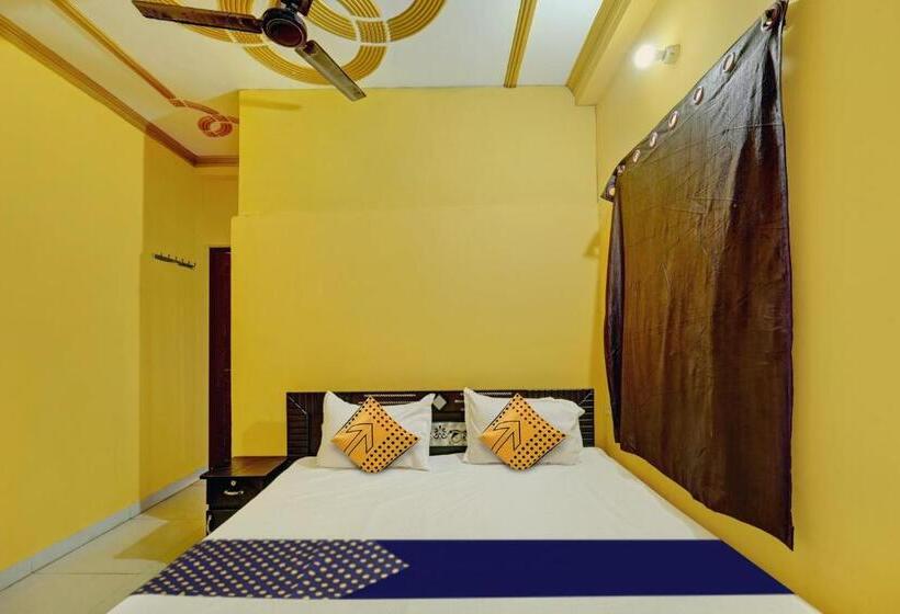 Spot On Hotel Royal Palace