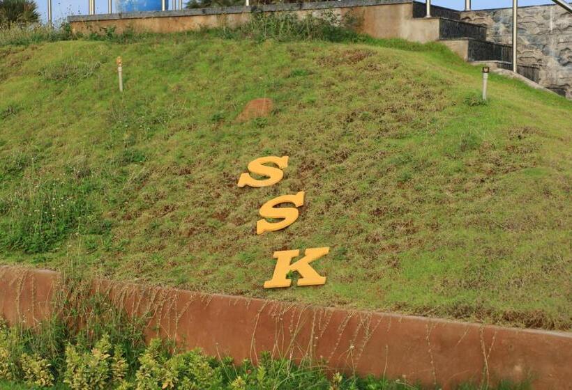 Ssk Fairy Land Beach Resort