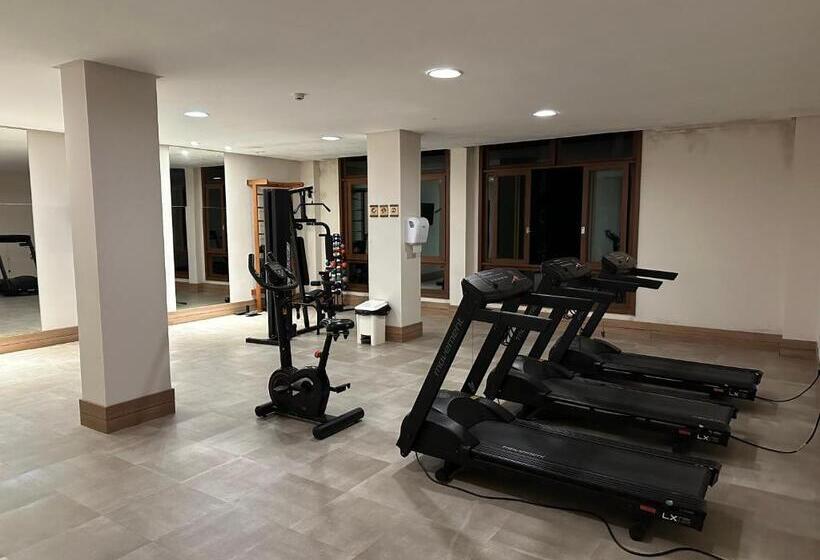 Suíte Vista Azul Frente Para Pedra Azul